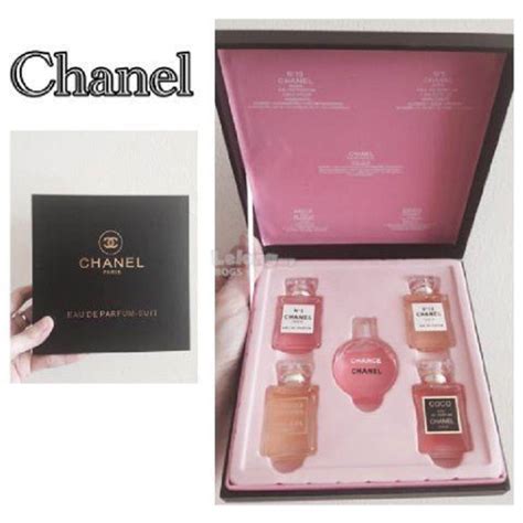 chanel perfume atomizer|chanel no 5 travel set.